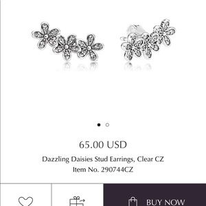 Pandora dazzling daisies studs
